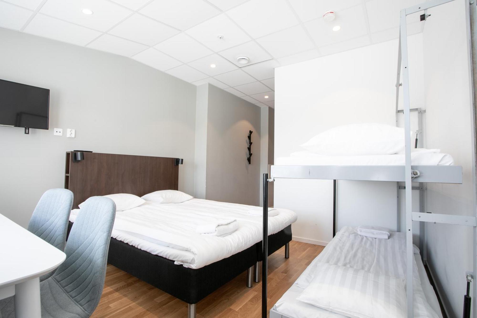 One-Bedroom Family Apartment,1679679639:JPEG